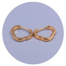 Сережки XР. Позолота 18К. Довжина: 11 мм. Ширина: 2 мм.