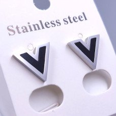 Сережки-гвоздики Stainless Steel із чорною емаллю. Сталь. Родій. Довжина: 11 мм. Ширина: 12 мм.