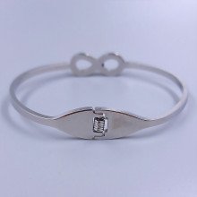 Жорсткий браслет Stainless Steel. Сталь. Родій. Діаметр: 63 мм. Ширина: 11 мм.