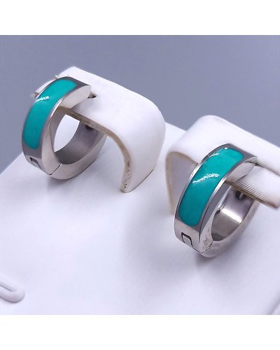 Сережки Stainless Steel з нефритовою емаллю. Сталь. Родій. Діаметр: 14 мм. Ширина: 4 мм.
