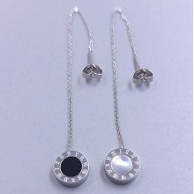Двосторонні сережки-протяжки Stainless Steel. Сталь. Родій. Довжина: 101 мм. Ширина: 10 мм.