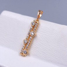 Кулон XР M&L. Позолота 18К. Камені: білий циркон. Довжина: 30 мм. Ширина: 4 мм.