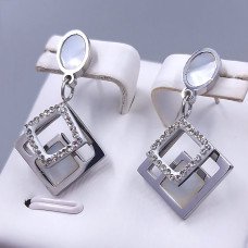 Сережки-гвоздики Stainless Steel. Сталь. Родій. Довжина: 26 мм. Ширина: 17 мм.