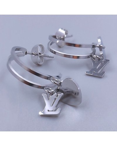 Сережки-гвоздики Stainless Steel. Сталь. Родій. Довжина: 26 мм. Ширина: 5 мм.