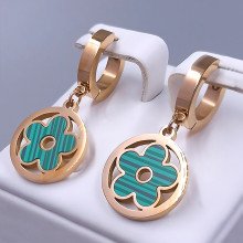 Сережки Stainless Steel. Сталь. Позолота ЧВ. Довжина: 32 мм. Ширина: 15 мм.