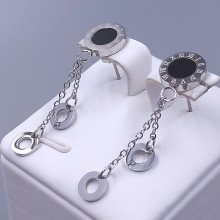 Сережки-гвоздики Stainless Steel. Сталь. Родій. Довжина: 39 мм. Ширина: 10 мм.