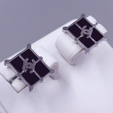 Сережки-гвоздики Stainless Steel. Сталь. Родій. Довжина: 13 мм. Ширина: 10 мм.