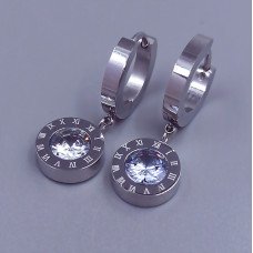 Сережки Stainless Steel. Сталь. Родій. Камені: білий циркон. Довжина: 26 мм. Ширина: 10 мм.