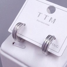 Сережки Stainless Steel. Сталь. Родій. Діаметр: 13 мм. Ширина: 4 мм.