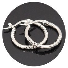 Сережки-кільця рифлені Stainless Steel. Сталь. Родій. Діаметр: 20 мм. Ширина: 2 мм.