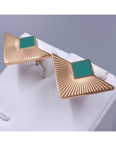 Сережки-гвоздики Stainless Steel. Сталь. Позолота ЧВ. Довжина: 17 мм. Ширина: 25 мм.