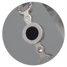 Жорсткий браслет Stainless Steel з емаллю. Родій. Сталь. Камені: білий циркон. Діаметр: 62 мм. Ширина: 10 мм.