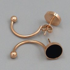 Сережки-гвоздики Stainless Steel з чорною емаллю. Сталь. Позолота ЧВ. Довжина: 27 мм. Ширина: 10 мм.