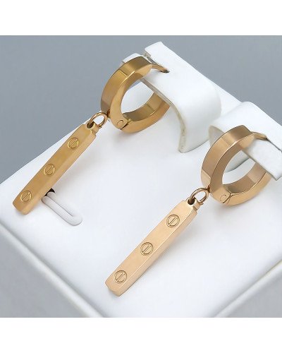 Сережки Stainless Steel. Сталь. Позолота ЧВ. Довжина: 34 мм. Ширина: 3 мм.