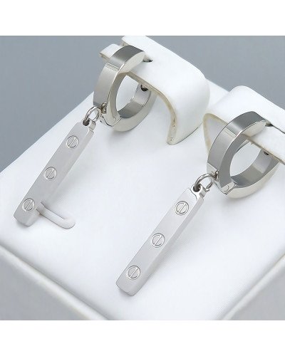 Сережки Stainless Steel. Сталь. Родій. Довжина: 35 мм. Ширина: 3 мм.