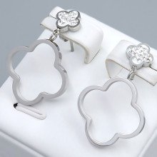 ССережки-гвоздики Stainless Steel з білою емаллю. Сталь. Родій. Камені: білий циркон. Довжина: 34 мм. Ширина: 19 мм.
