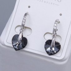 Сережки ХР. Родій. Камені: Swarovski та циркон. Довжина: 25 мм. Ширина: 10 мм.