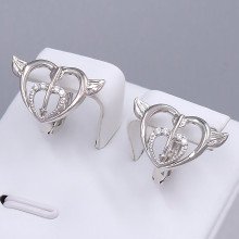 Сережки ХР. Родій. Камені: білий циркон. Діаметр: 13 мм. Ширина: 18 мм.