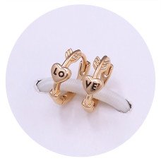 Сережки ХР. Позолота 18К. Діаметр: 11 мм. Ширина: 4 мм.