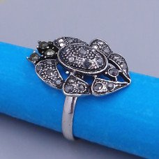 Кільце під крапельне срібло. Інкрустація: чорні гематити. Є: 17р 18р роз'єм