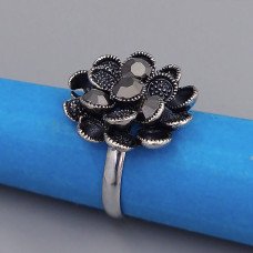 Кільце під крапельне срібло. Камені: чорні гематити. Ширина: 21 мм Є: 17р 18р роз'єм