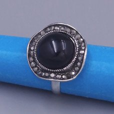 Каблучка під крапельне срібло. Камені: чорний агат та гематити. Є: 17р 18р роз'єм