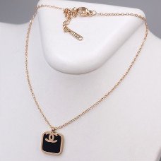 Ланцюжок із кулоном Stainless Steel. Сталь. Позолота ЧВ. Довжина ланцюжка: 40-45 см.