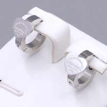 Сережки Stainless Steel. Сталь. Родій. Діаметр: 13 мм. Ширина: 8 мм.