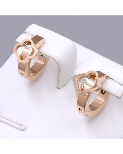 Сережки Stainless Steel. Сталь. Позолота ЧВ. Діаметр: 13 мм. Ширина: 8 мм.