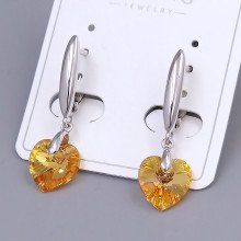 Сережки ХР. Родій. Камені: Swarovski. Довжина: 31 мм. Ширина: 10 мм.