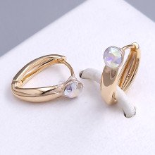 Сережки XР. Позолота 18К. Камені: Swarovski бензинового кольору. Довжина: 15 мм. Ширина: 5 мм.
