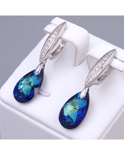 Сережки ХР. Родій. Камені: Swarovski та циркон. Довжина: 37 мм. Ширина: 9 мм.