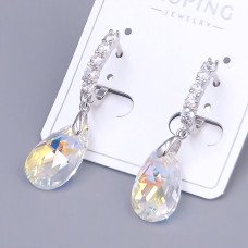 Сережки ХР. Родій. Камені: Swarovski бензинового кольору та циркон. Довжина: 34 мм. Ширина: 9 мм.