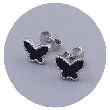 Сережки-гвоздики Stainless Steel із чорною емаллю. Сталь. Родій. Довжина: 6 мм. Ширина: 8 мм.