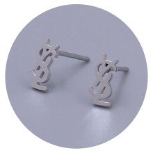 Сережки-гвоздики Stainless Steel. Сталь. Родій. Довжина: 8 мм. Ширина: 4 мм.