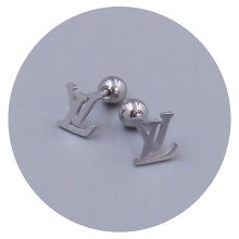 Сережки-гвоздики Stainless Steel. Сталь. Родій. Довжина: 6 мм. Ширина: 7 мм.