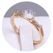 Каблучка XР. Позолота 18К. Камені: циркон. Є: 19р