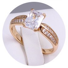 Каблучка XР. Позолота 18К. Камені: циркон. Є: 19р