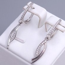 Сережки ХР. Родій. Камені: білий циркон. Довжина: 38 мм. Ширина: 6 мм.