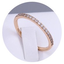 Каблучка XР. Позолота 18К. Камені: циркон. Є: 19р