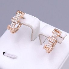 Сережки XР. Позолота ЧВ. Камені: білий циркон. Довжина: 16 мм. Ширина: 5 мм.