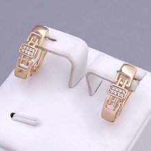 Сережки ХР. Позолота 18К. Камені: білий циркон. Довжина: 17 мм. Ширина: 6 мм.
