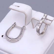 Сережки ХР. Родій. Камені: білий циркон. Довжина: 16 мм. Ширина: 2 мм.