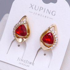 Сережки XР. Позолота 18К. Камені: Swarovski червоного кольору та циркон. Довжина: 17 мм. Ширина: 11 мм.