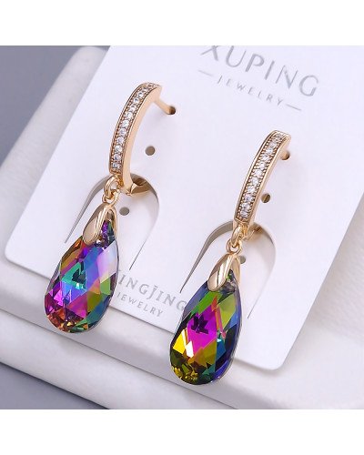 Сережки XР. Позолота 18К. Камені: містичний Swarovski та циркон. Довжина: 36 мм. Ширина: 9 мм