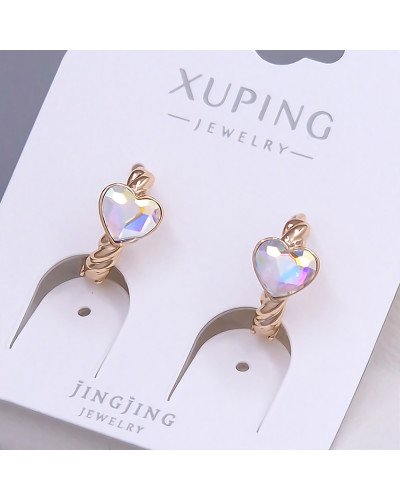 Сережки XР. Позолота 18К. Камені: Swarovski бензинового кольору. Діаметр: 13 мм. Ширина: 7 мм