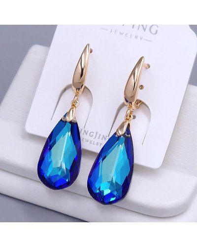 Сережки XР. Позолота 18К. Камені: Swarovski синій хамелеон. Довжина: 45 мм. Ширина: 12 мм