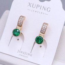 Сережки XР. Позолота 18К. Камені: Swarovski зеленого кольору та циркон. Довжина: 18 мм. Ширина: 6 мм.