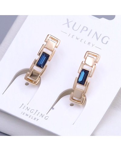 Сережки XР. Позолота 18К. Камені: Swarovski темно-синього кольору. Довжина: 18 мм. Ширина: 5 мм.