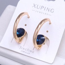 Сережки XР. Позолота 18К. Камені: Swarovski темно-синього кольору. Довжина: 23 мм. Ширина: 9 мм.